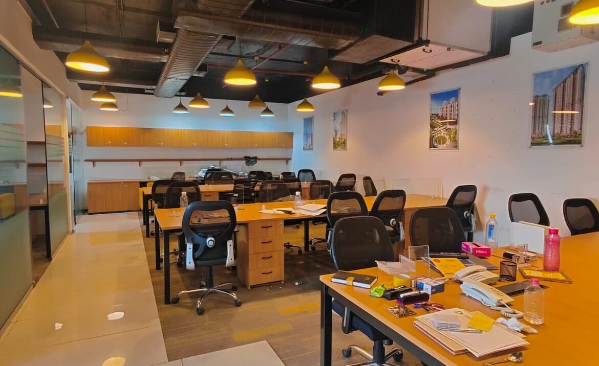 Splendor Spectrum One Workspace